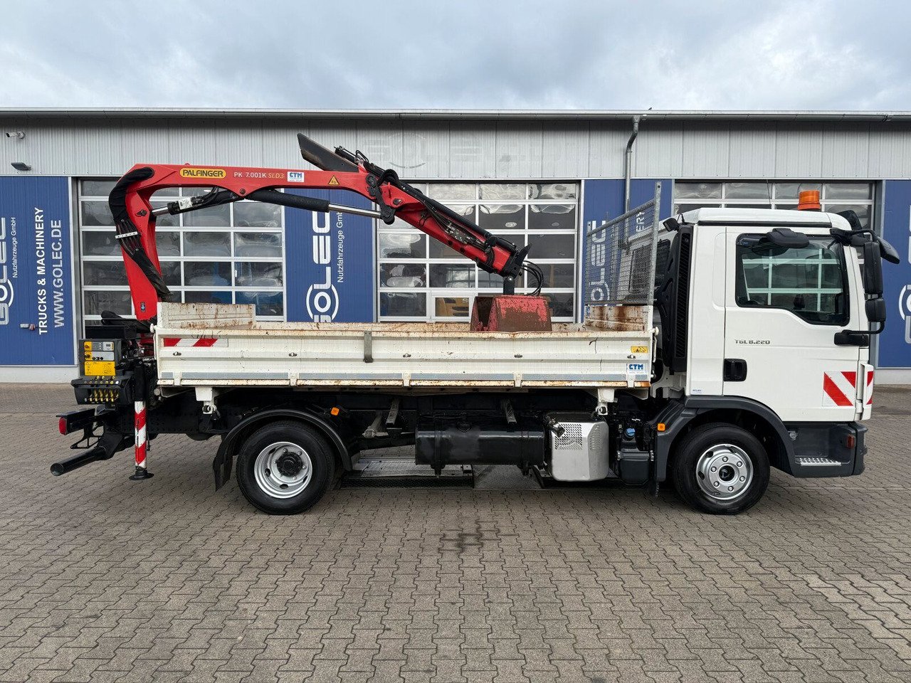 MAN TGL 8.220 4x2 Kipper Kran Palfinger 7.001-K A - 크레인 트럭, 덤프트럭 : 사진 2 MAN TGL 8.220 4x2 Kipper Kran Palfinger 7.001-K A - 크레인 트럭, 덤프트럭 : 사진 2