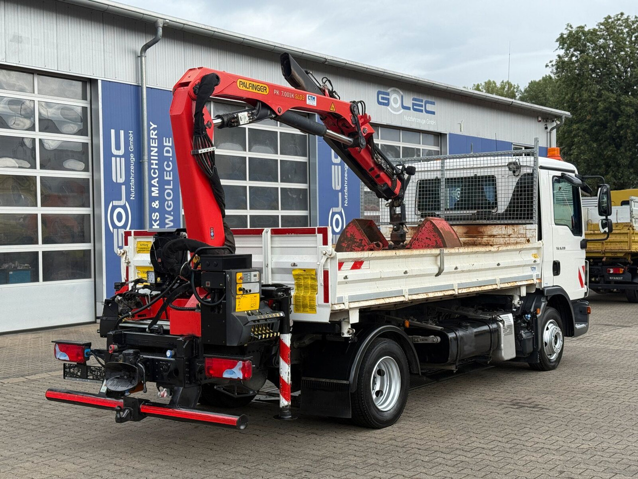 MAN TGL 8.220 4x2 Kipper Kran Palfinger 7.001-K A - 크레인 트럭, 덤프트럭 : 사진 3 MAN TGL 8.220 4x2 Kipper Kran Palfinger 7.001-K A - 크레인 트럭, 덤프트럭 : 사진 3