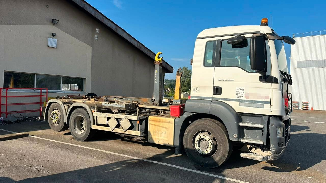 MAN TGS 28.400 6x2-4 Abrollkipper Lift-Lenkachse - 후크 리프트 트럭, 크레인 트럭 : 사진 1 MAN TGS 28.400 6x2-4 Abrollkipper Lift-Lenkachse - 후크 리프트 트럭, 크레인 트럭 : 사진 1