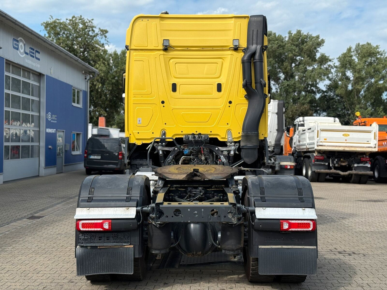 Mercedes-Benz ACTROS 1846 4x4 HAD Eur 6 Kipphydraulik Retarder - 트랙터 유닛 : 사진 5 Mercedes-Benz ACTROS 1846 4x4 HAD Eur 6 Kipphydraulik Retarder - 트랙터 유닛 : 사진 5