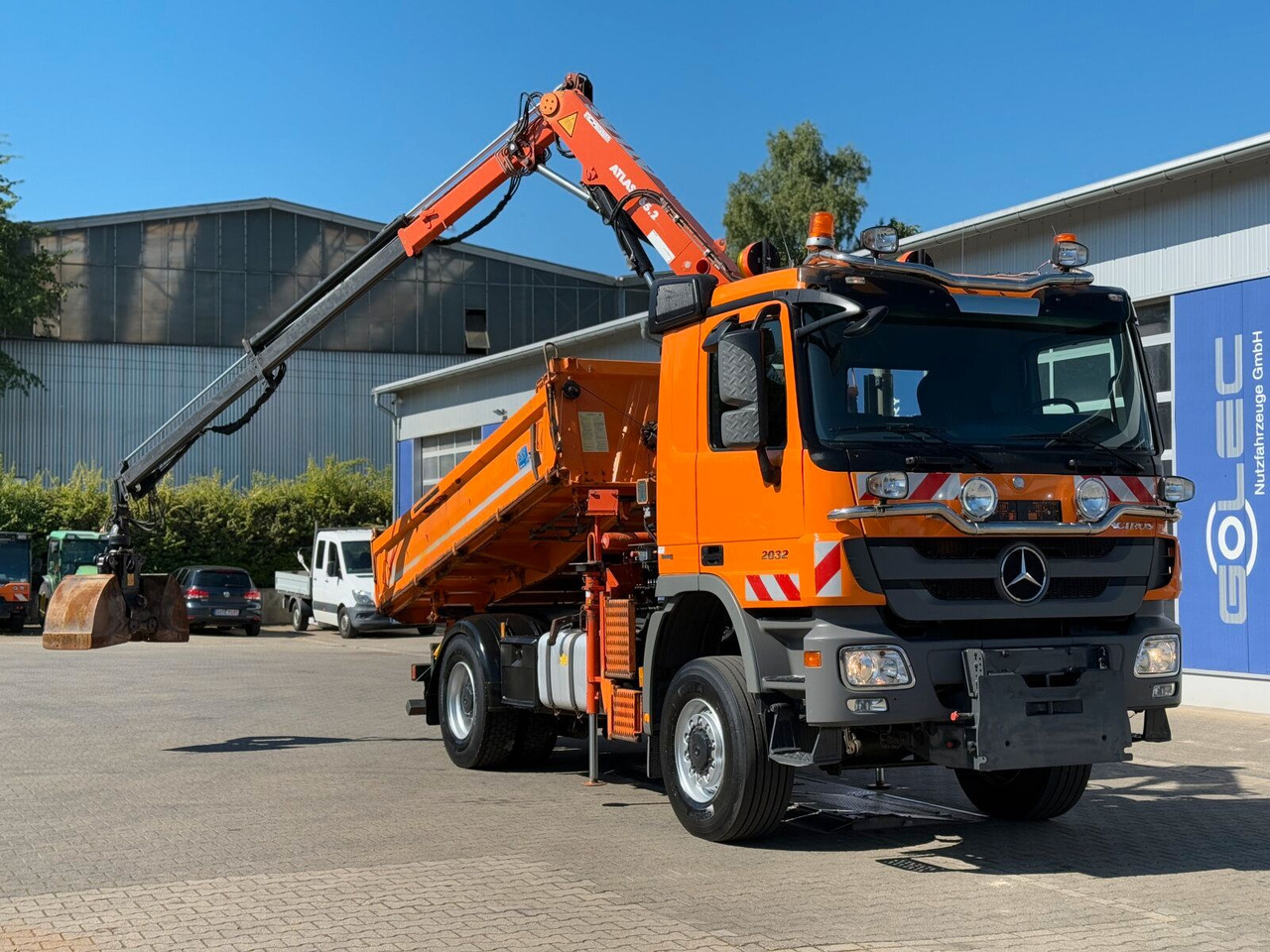 Mercedes-Benz ACTROS 2044 4x4 Kipper Kran ATLAS 65.2 A2L - 덤프트럭, 크레인 트럭 : 사진 2 Mercedes-Benz ACTROS 2044 4x4 Kipper Kran ATLAS 65.2 A2L - 덤프트럭, 크레인 트럭 : 사진 2