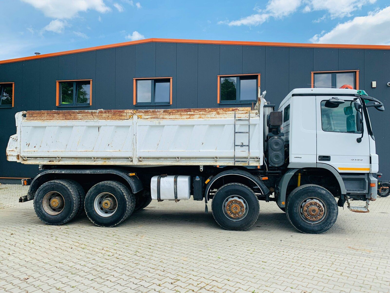 Mercedes-Benz ACTROS 4144 8x8 EURO4 DSK Meiller - 덤프트럭 : 사진 2 Mercedes-Benz ACTROS 4144 8x8 EURO4 DSK Meiller - 덤프트럭 : 사진 2