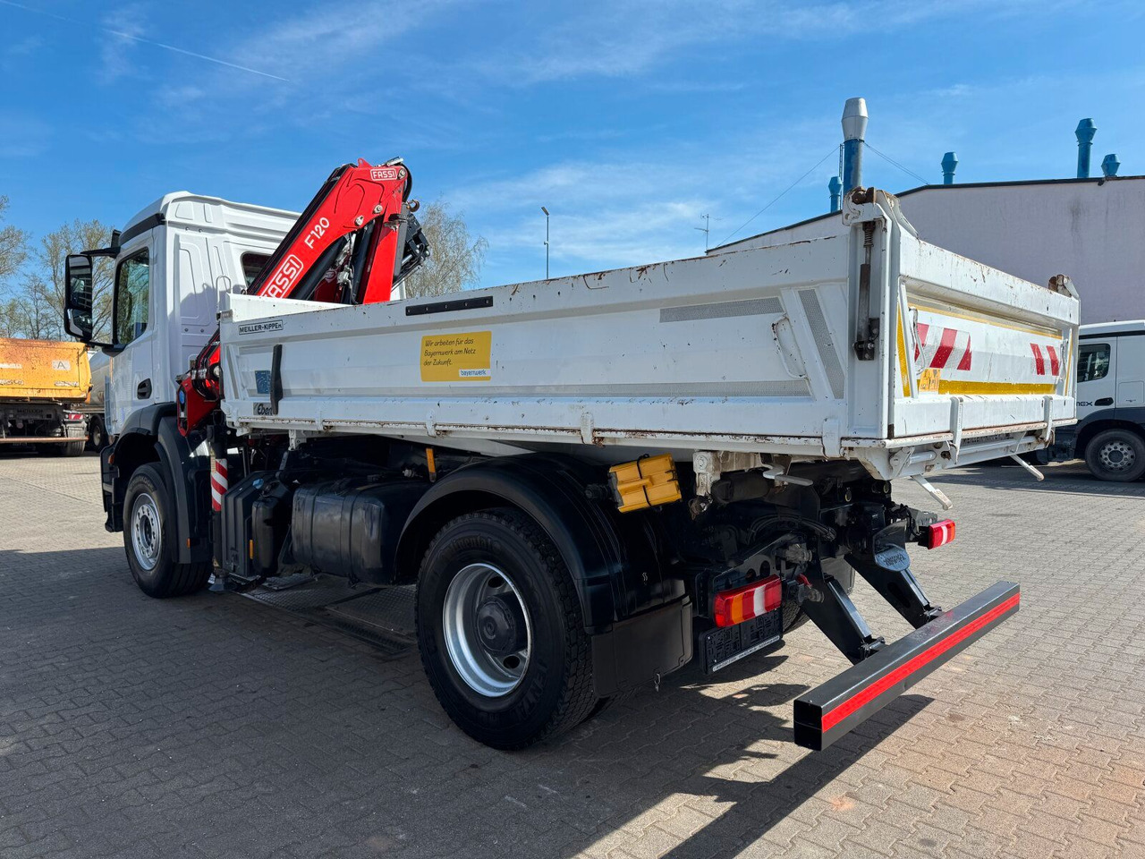 Mercedes-Benz AROCS 1832 4x2 Euro 6 Kipper Kran FASSI F120FB - 덤프트럭, 크레인 트럭 : 사진 5 Mercedes-Benz AROCS 1832 4x2 Euro 6 Kipper Kran FASSI F120FB - 덤프트럭, 크레인 트럭 : 사진 5