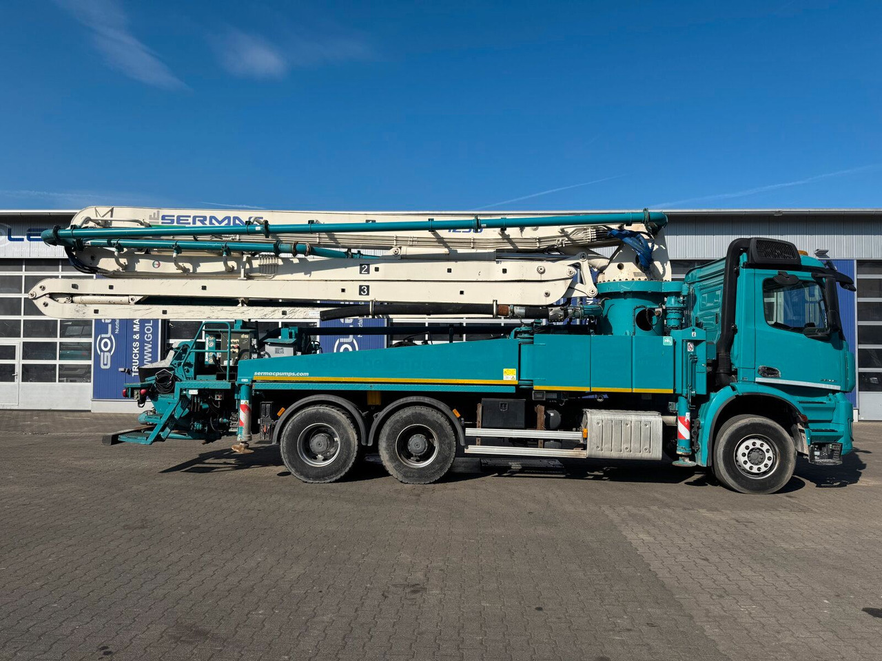 Mercedes-Benz AROCS 2836 6x4 Euro 6 Betonpumpe SERMAC 4Z38 - 콘크리트 펌프 트럭 : 사진 3 Mercedes-Benz AROCS 2836 6x4 Euro 6 Betonpumpe SERMAC 4Z38 - 콘크리트 펌프 트럭 : 사진 3
