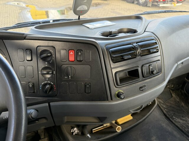 Mercedes-Benz ATEGO 1018 4x2 Meiller Dreiseitenkipper *TOP - 덤프트럭 : 사진 4 Mercedes-Benz ATEGO 1018 4x2 Meiller Dreiseitenkipper *TOP - 덤프트럭 : 사진 4