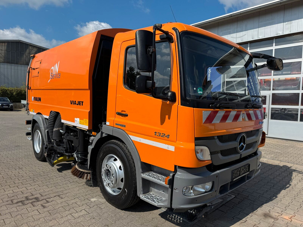 Mercedes-Benz ATEGO 1324 4x2 Kehrmaschine FAUN Viajet 6R/H - 거리 청소 차량 : 사진 1 Mercedes-Benz ATEGO 1324 4x2 Kehrmaschine FAUN Viajet 6R/H - 거리 청소 차량 : 사진 1