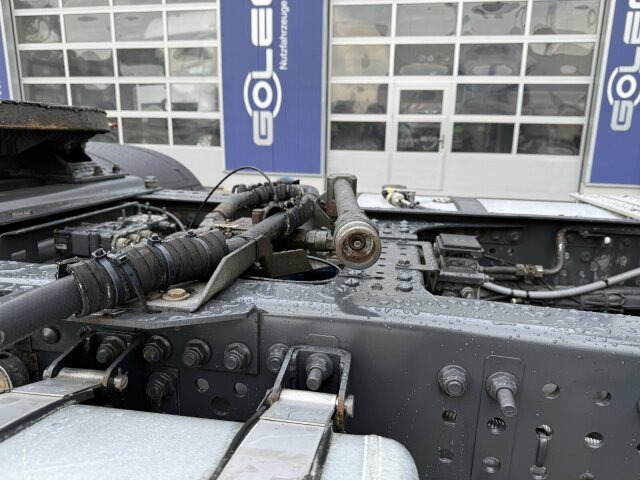 Mercedes-Benz Actros 1845 LS Sattelzugmaschine 4x2 - 트랙터 유닛 : 사진 2 Mercedes-Benz Actros 1845 LS Sattelzugmaschine 4x2 - 트랙터 유닛 : 사진 2