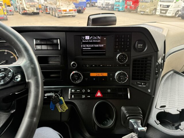 Mercedes-Benz Actros 1845 SZM 4x2 Retarder Kipphydraulik - 트랙터 유닛 : 사진 4 Mercedes-Benz Actros 1845 SZM 4x2 Retarder Kipphydraulik - 트랙터 유닛 : 사진 4