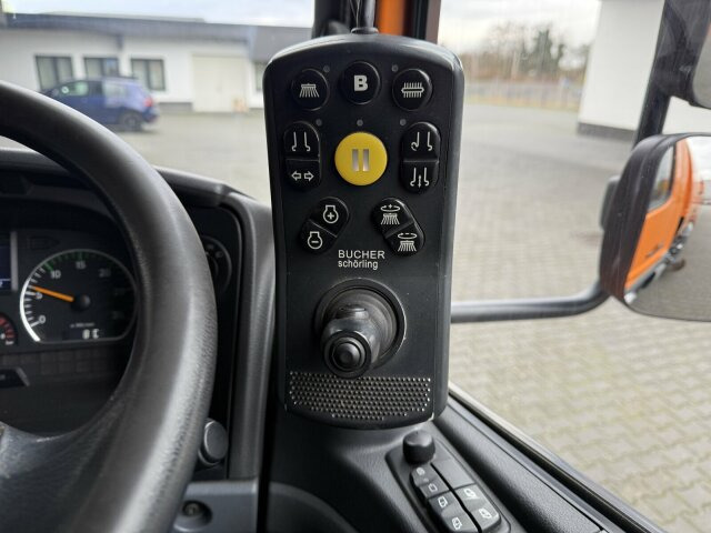 Mercedes-Benz Atego Kehrmaschine BUCHER CITYFANT 5000 - 거리 청소 차량 : 사진 3 Mercedes-Benz Atego Kehrmaschine BUCHER CITYFANT 5000 - 거리 청소 차량 : 사진 3