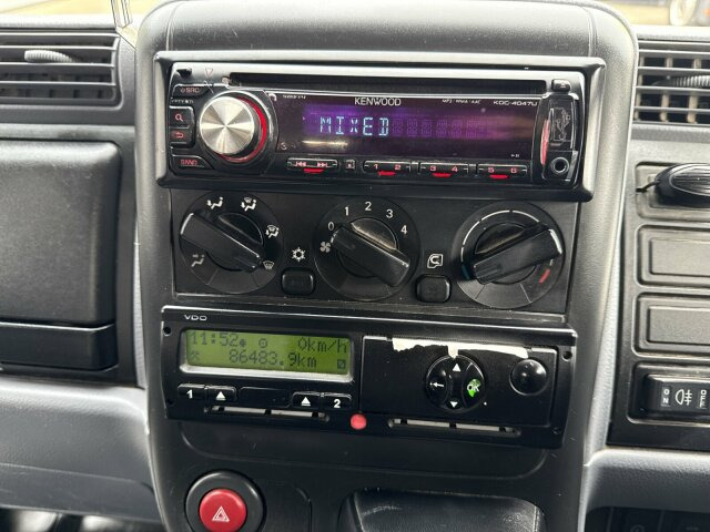 Mitsubishi Canter FUSO Kehrmaschine BROCK SL140 4 m³ - 거리 청소 차량 : 사진 4 Mitsubishi Canter FUSO Kehrmaschine BROCK SL140 4 m³ - 거리 청소 차량 : 사진 4