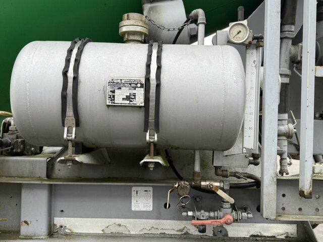 Müller-Mitteltal Liebherr Betonmischer Concrete Auflieger 10 m³ - 세미 트레일러 : 사진 5 Müller-Mitteltal Liebherr Betonmischer Concrete Auflieger 10 m³ - 세미 트레일러 : 사진 5