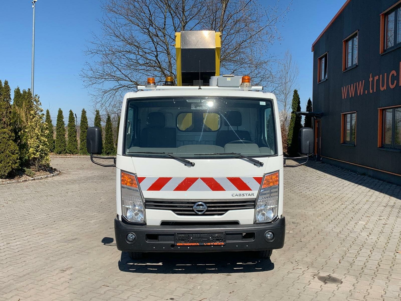 Nissan Cabstar 4x2 Ruthmann Steiger TB 270 - 트럭 탑재 고가작업 플랫폼 : 사진 3 Nissan Cabstar 4x2 Ruthmann Steiger TB 270 - 트럭 탑재 고가작업 플랫폼 : 사진 3