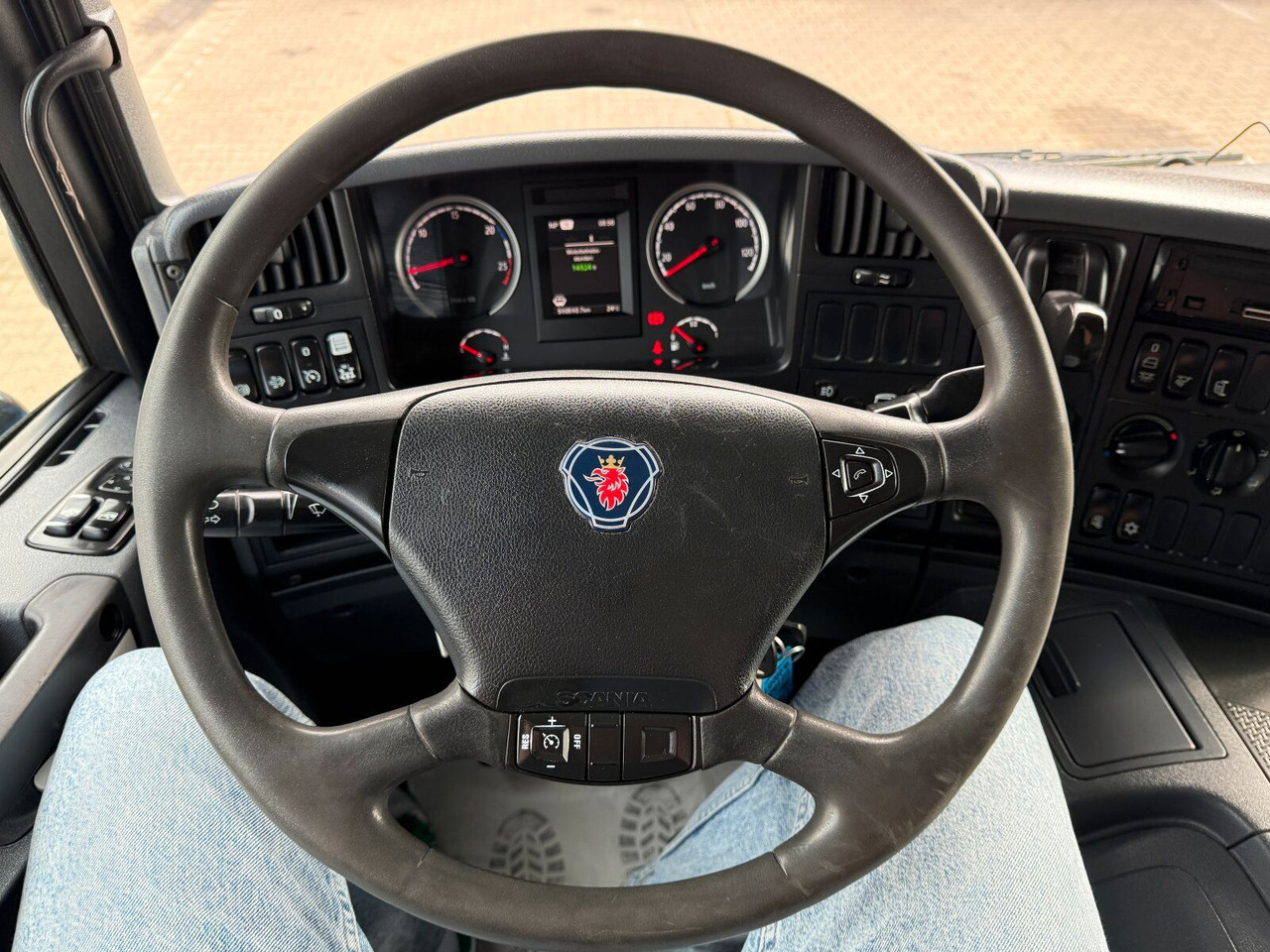 덤프트럭 Scania P 410 8x4 Dreiseitenkipper DAUTEL : 사진 15