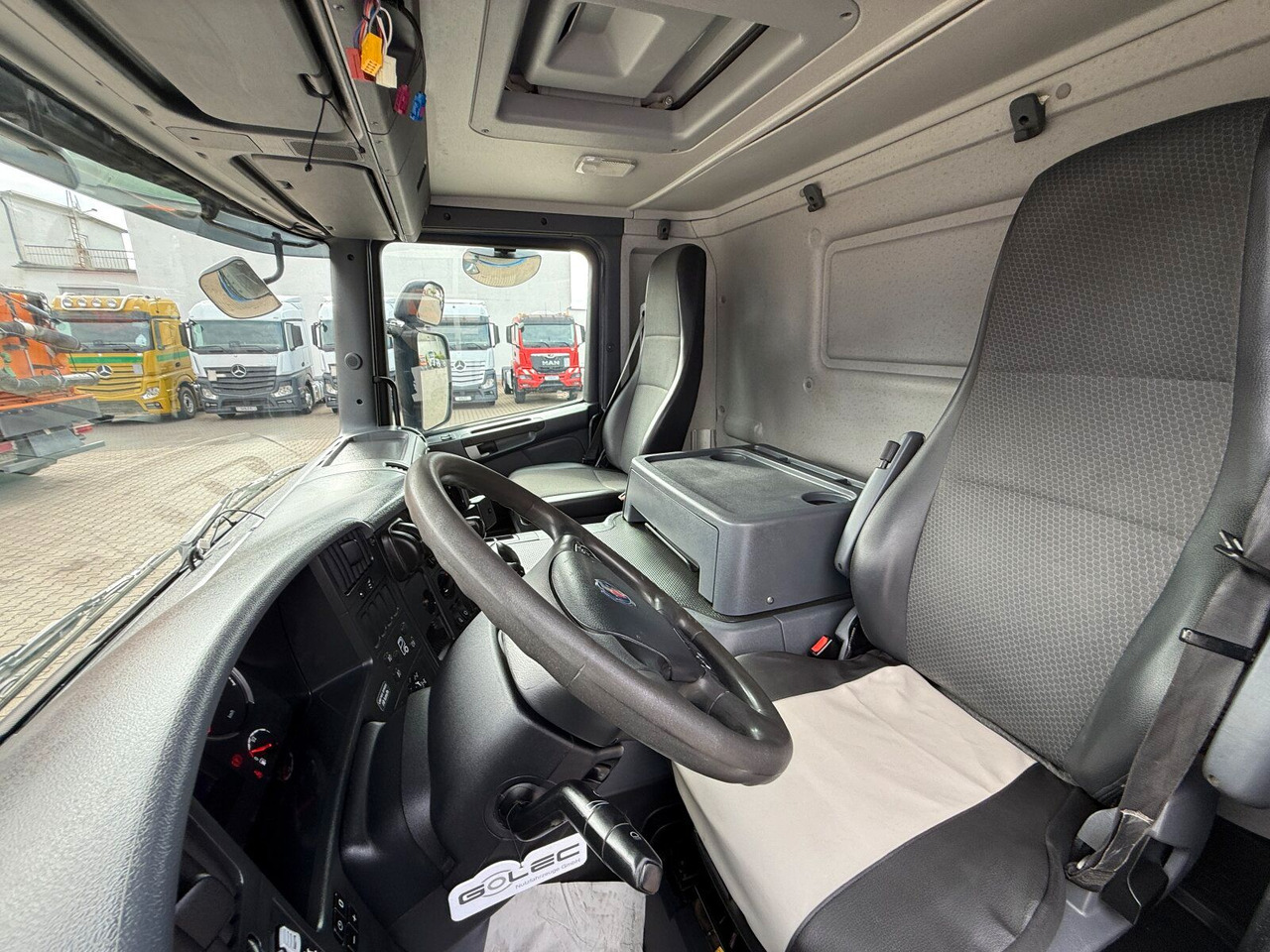 덤프트럭 Scania P 410 8x4 Dreiseitenkipper DAUTEL : 사진 14