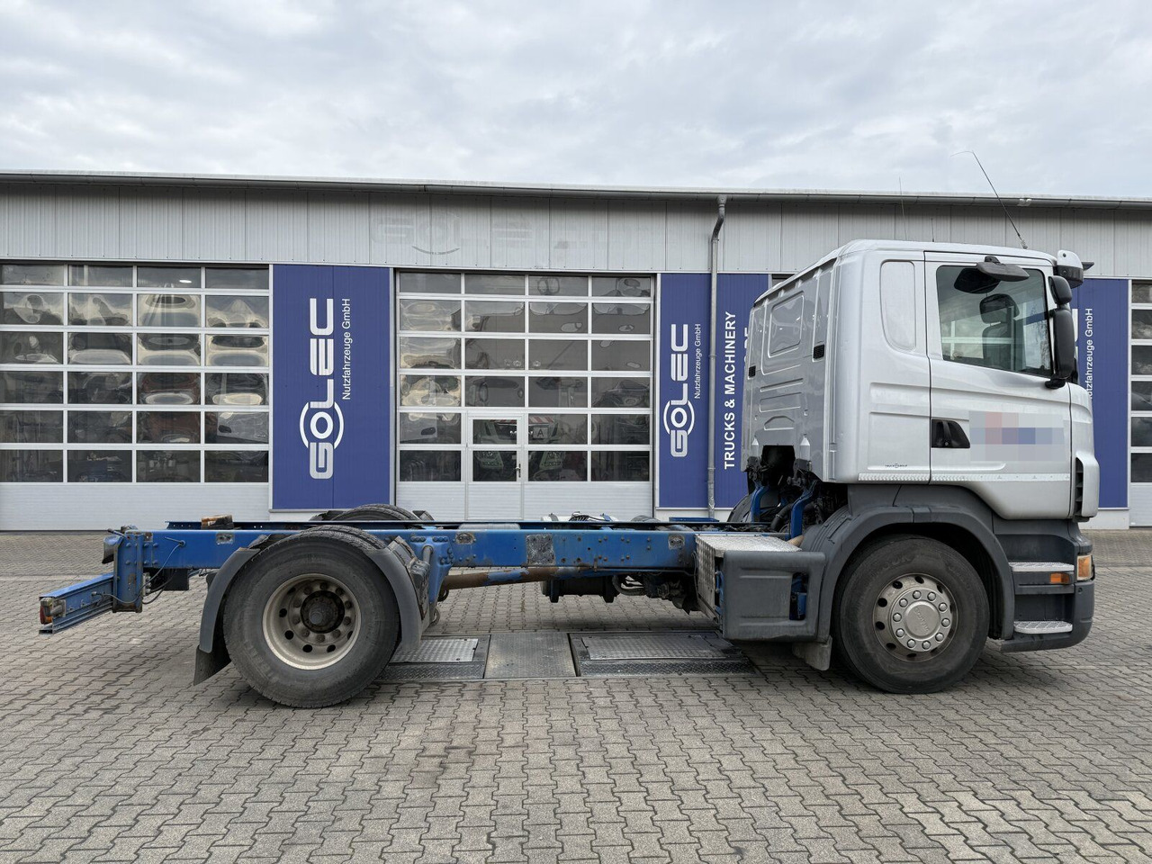 Scania R 420 Tankwagen ADR Fahrgestell Retarder Volluft - 유조트럭 : 사진 2 Scania R 420 Tankwagen ADR Fahrgestell Retarder Volluft - 유조트럭 : 사진 2