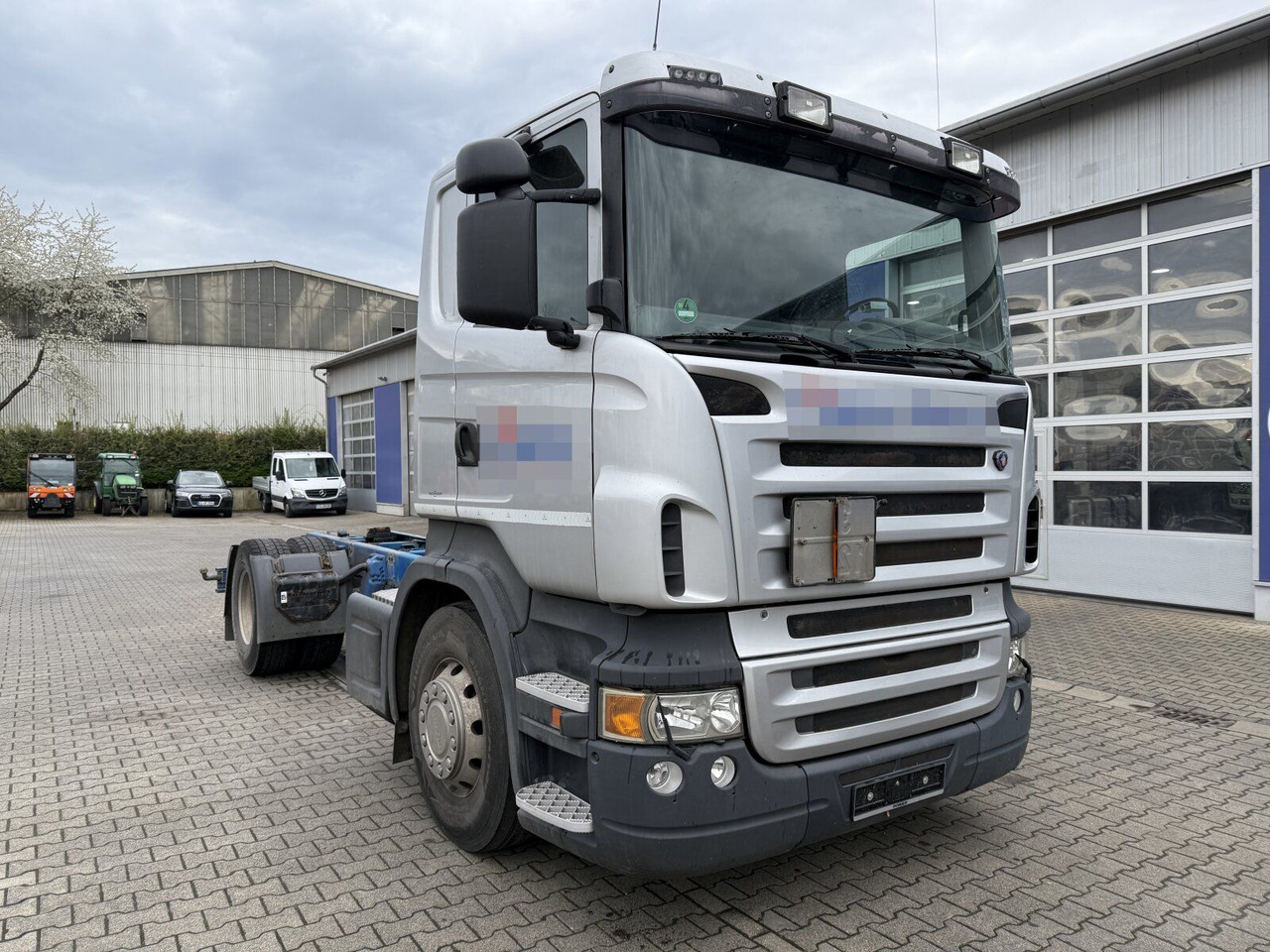 Scania R 420 Tankwagen ADR Fahrgestell Retarder Volluft - 유조트럭 : 사진 1 Scania R 420 Tankwagen ADR Fahrgestell Retarder Volluft - 유조트럭 : 사진 1