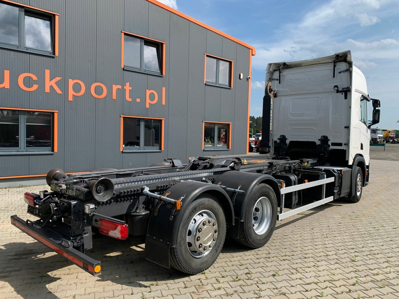 Scania R450 6x2 Abrollkipper MEILLER*Lenkachse Retarder - 후크 리프트 트럭 : 사진 5 Scania R450 6x2 Abrollkipper MEILLER*Lenkachse Retarder - 후크 리프트 트럭 : 사진 5