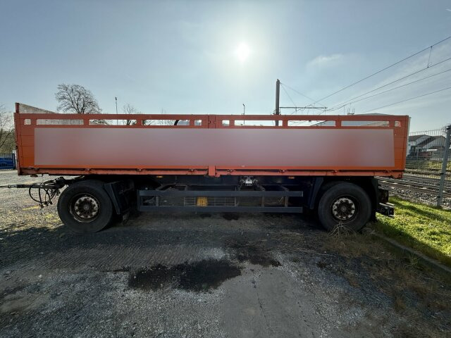 드롭사이드/ 플랫베드 트레일러 Schmitz Cargobull Gotha AFG 18 Baustoffanhänger 2 Achse : 사진 10 드롭사이드/ 플랫베드 트레일러 Schmitz Cargobull Gotha AFG 18 Baustoffanhänger 2 Achse : 사진 10