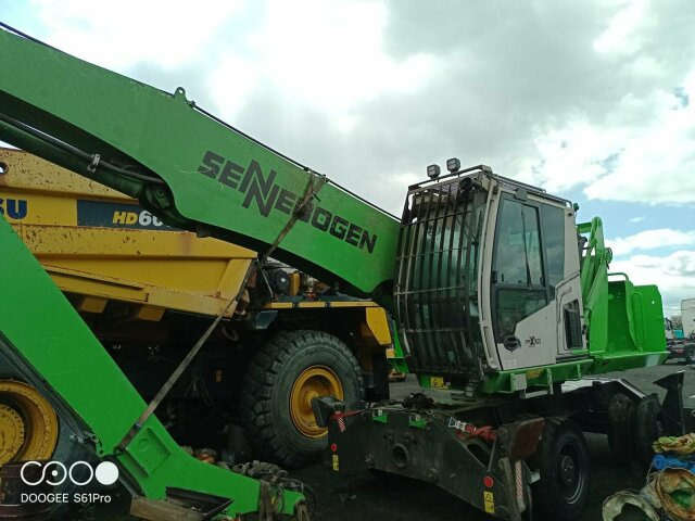 Sennebogen 818-E Umschlagbagger - 83 Ton - mit Greifer - 휠 굴삭기 : 사진 1 Sennebogen 818-E Umschlagbagger - 83 Ton - mit Greifer - 휠 굴삭기 : 사진 1