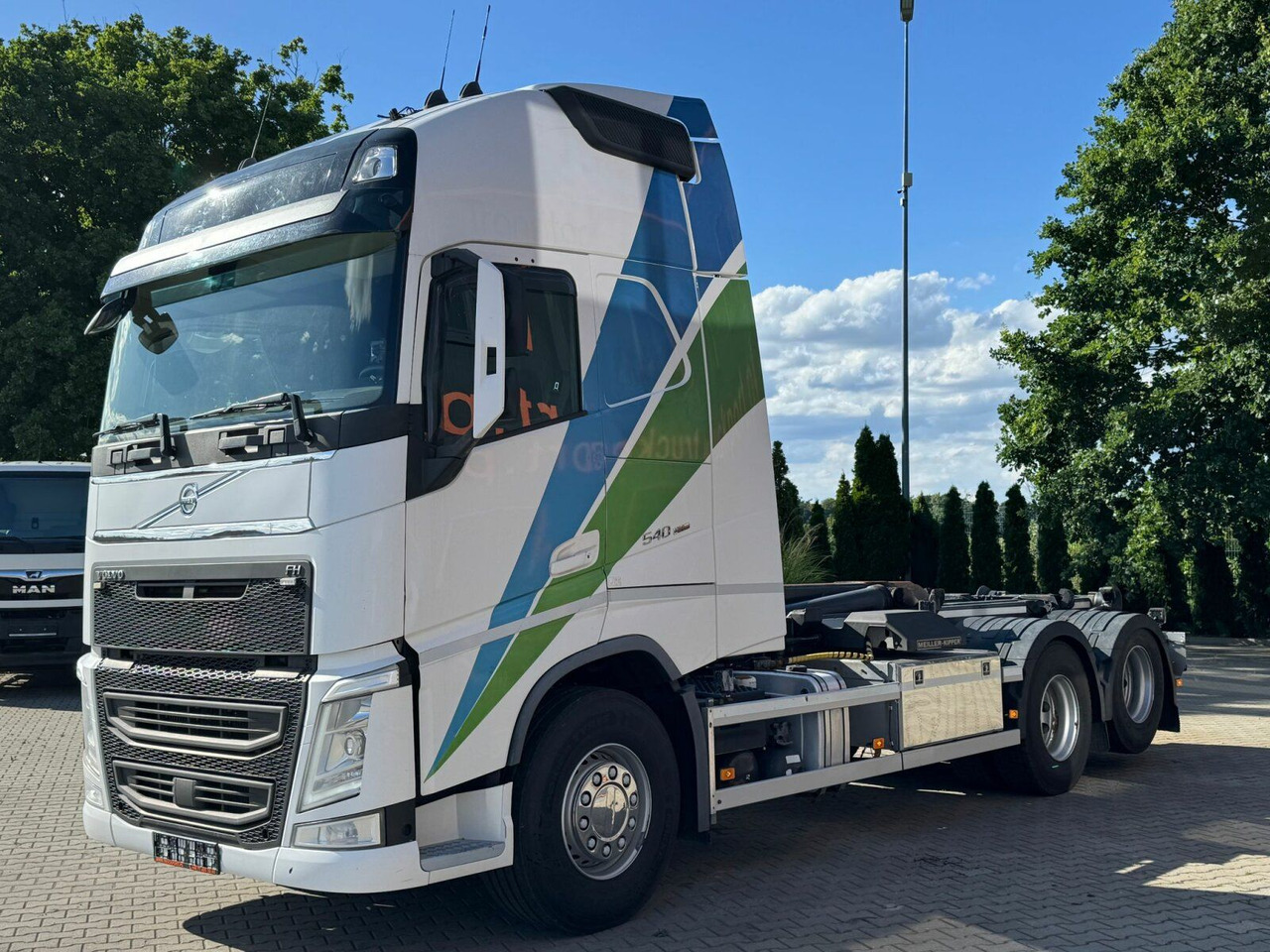 Volvo FH 540 6x2 Abrollkipper MEILLER RK 26.67 - 후크 리프트 트럭 : 사진 2 Volvo FH 540 6x2 Abrollkipper MEILLER RK 26.67 - 후크 리프트 트럭 : 사진 2