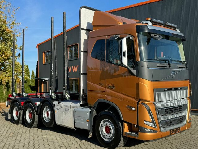 Volvo FH16 750 8X4 Holztransport Alukar TOP! - 목재 트럭 : 사진 1 Volvo FH16 750 8X4 Holztransport Alukar TOP! - 목재 트럭 : 사진 1