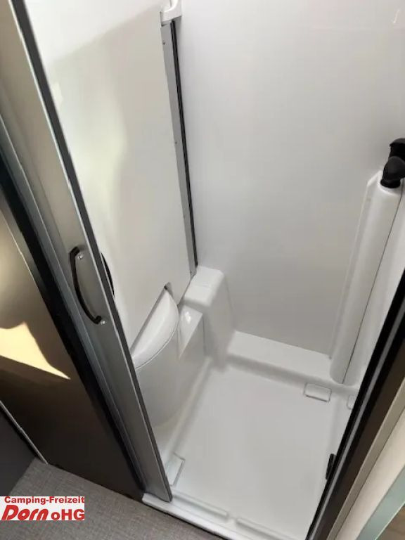 리스  Bürstner B66 600 C Bürstner B66 600 C : 사진 7