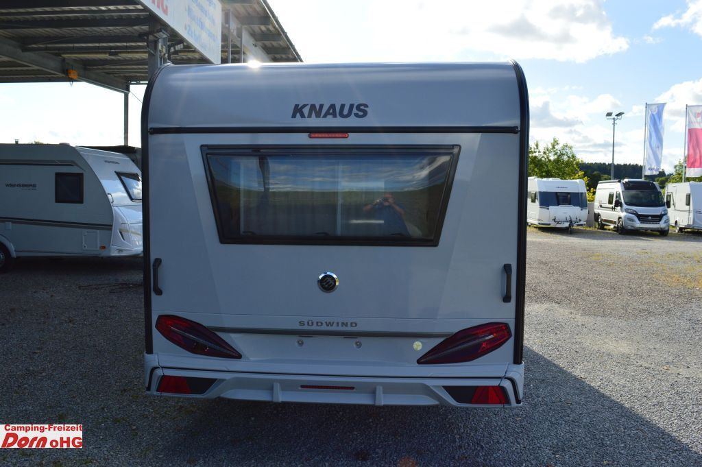 Knaus Südwind 540 UE 60 YEARS Elektrische Fußbodenerwä - 캐러밴 : 사진 4 Knaus Südwind 540 UE 60 YEARS Elektrische Fußbodenerwä - 캐러밴 : 사진 4
