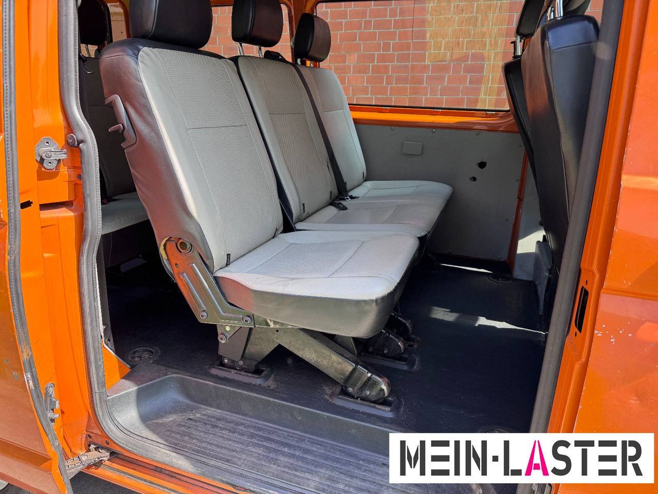 승합차 Volkswagen 2.0 tdi Bus   9 Sitzer Flügeltür : 사진 9