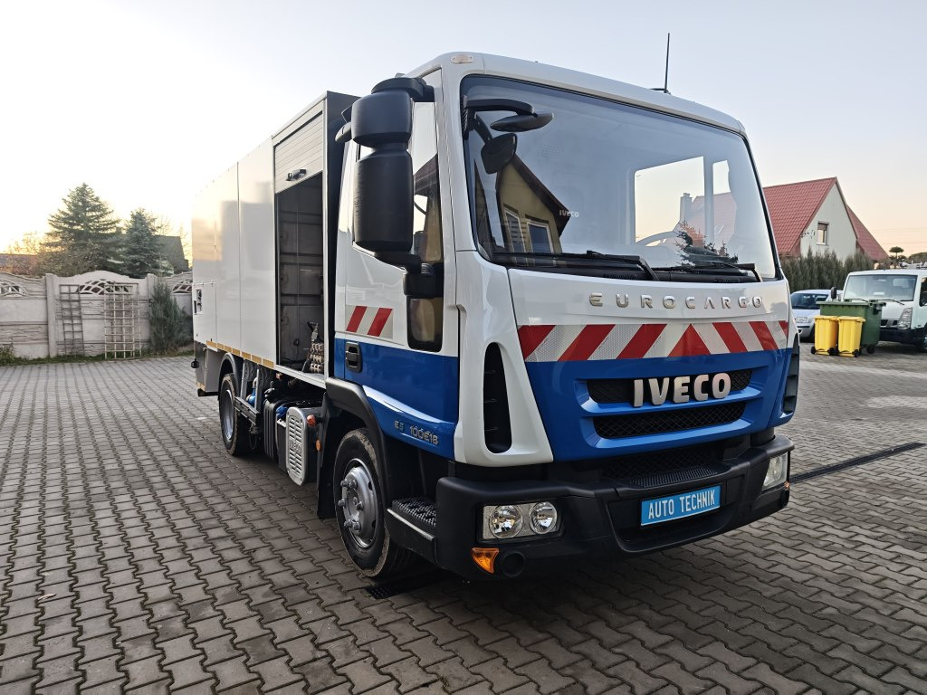 쓰레기차 IVECO Eurocargo + IRIDE BIN WASHER CLEANER RHodέla Containerreiniger : 사진 13 쓰레기차 IVECO Eurocargo + IRIDE BIN WASHER CLEANER RHodέla Containerreiniger : 사진 13