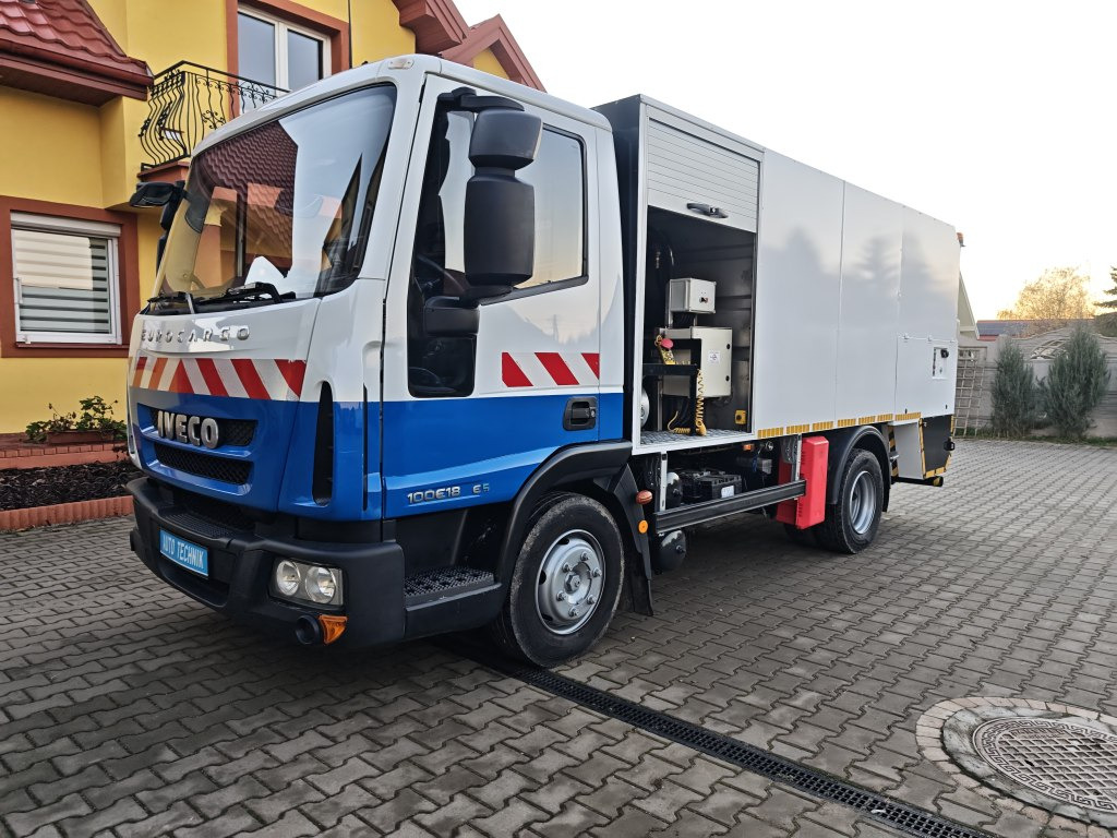 IVECO Eurocargo + IRIDE BIN WASHER CLEANER RHodέla Containerreiniger - 쓰레기차 : 사진 2 IVECO Eurocargo + IRIDE BIN WASHER CLEANER RHodέla Containerreiniger - 쓰레기차 : 사진 2