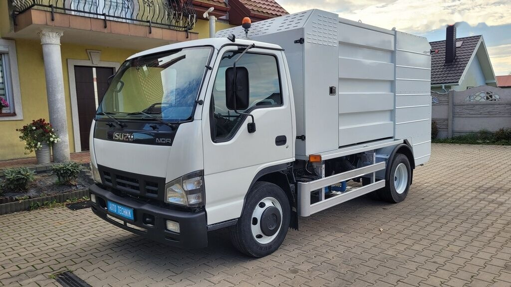 Isuzu NQR75 Container washer laveuse lavacassonetti myjka - 쓰레기차 : 사진 4 Isuzu NQR75 Container washer laveuse lavacassonetti myjka - 쓰레기차 : 사진 4
