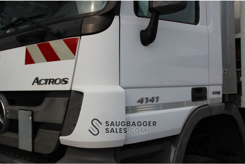 진공 흡입 트럭 Mercedes-Benz Actros 4141 RSP 2014 Saugbagger 8x8 : 사진 12 진공 흡입 트럭 Mercedes-Benz Actros 4141 RSP 2014 Saugbagger 8x8 : 사진 12
