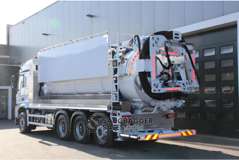 Mercedes-Benz Arocs 3753 Amphitec Vortex 11000 - 진공 흡입 트럭 : 사진 3 Mercedes-Benz Arocs 3753 Amphitec Vortex 11000 - 진공 흡입 트럭 : 사진 3