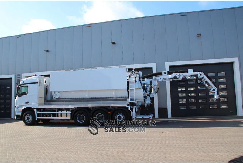 Mercedes-Benz Arocs 3753 Amphitec Vortex 11000 - 진공 흡입 트럭 : 사진 4 Mercedes-Benz Arocs 3753 Amphitec Vortex 11000 - 진공 흡입 트럭 : 사진 4