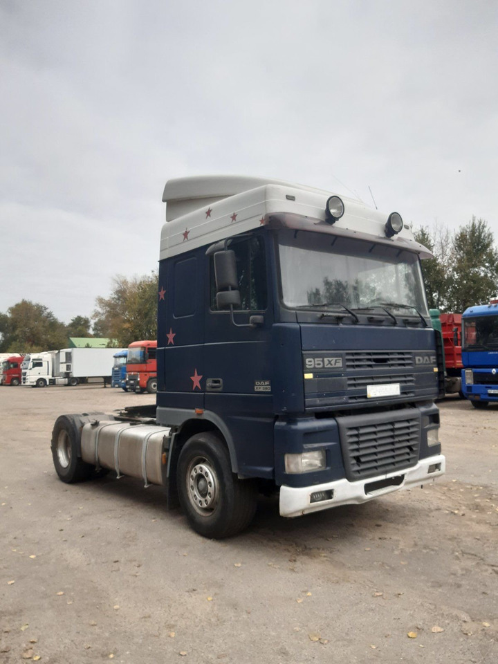 DAF 95XF380 - 트랙터 유닛 : 사진 1 DAF 95XF380 - 트랙터 유닛 : 사진 1