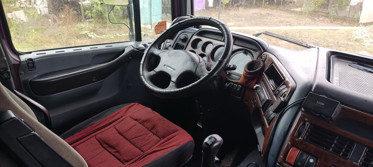 트랙터 유닛 DAF 95XF380 : 사진 18