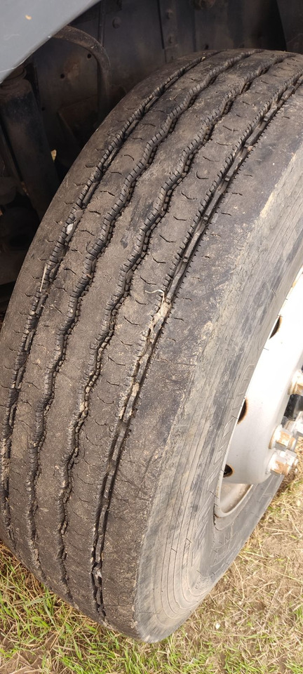 트랙터 유닛 DAF 95XF380 : 사진 14