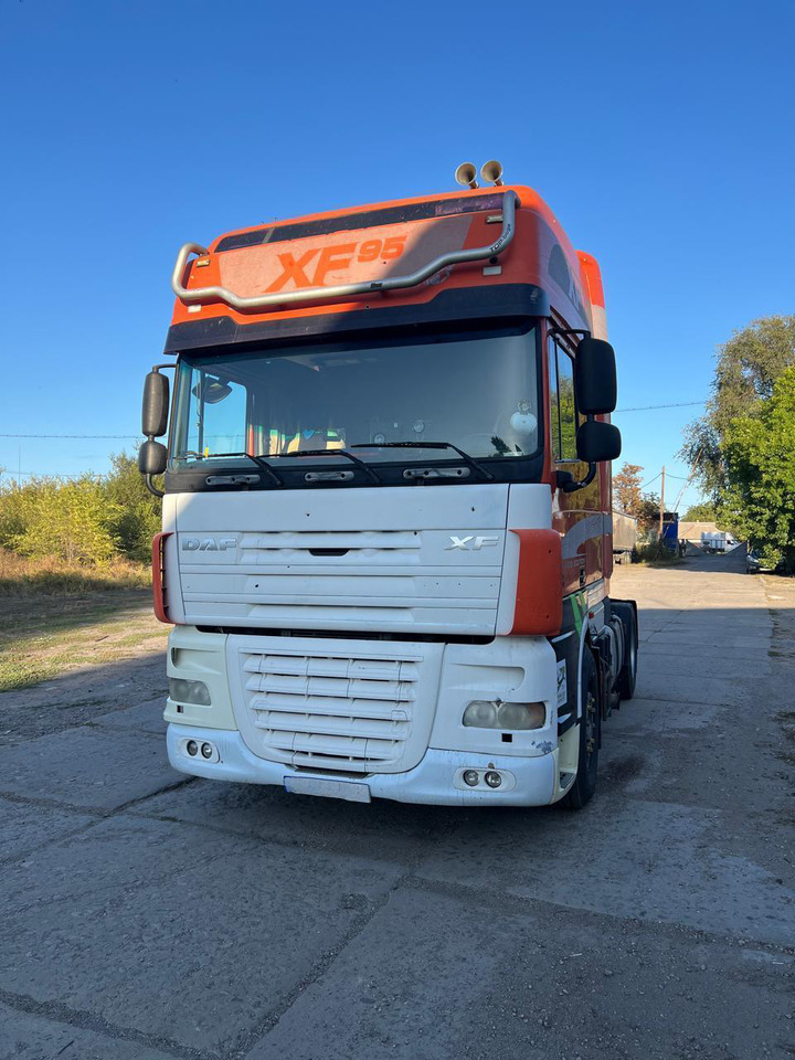 DAF XF95.430 ID1656S - 트랙터 유닛 : 사진 1 DAF XF95.430 ID1656S - 트랙터 유닛 : 사진 1