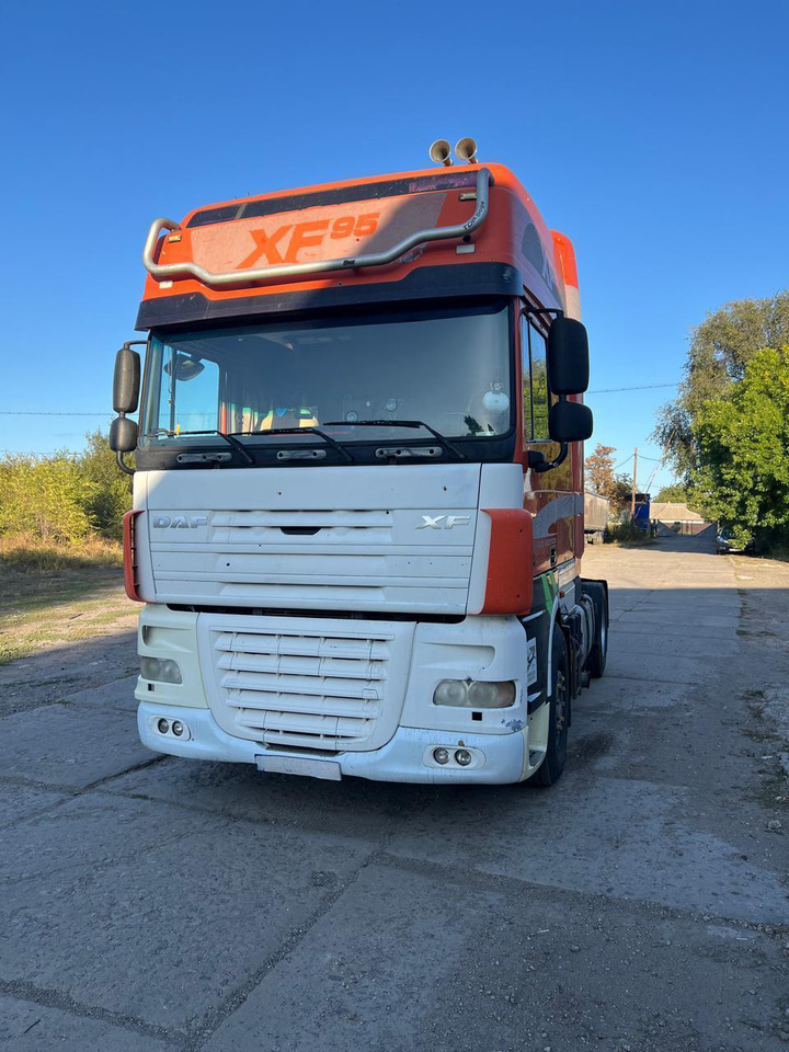 DAF XF95.430 ID1656S - 트랙터 유닛 : 사진 2 DAF XF95.430 ID1656S - 트랙터 유닛 : 사진 2