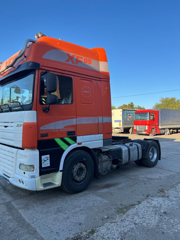 DAF XF95.430 ID1656S - 트랙터 유닛 : 사진 3 DAF XF95.430 ID1656S - 트랙터 유닛 : 사진 3