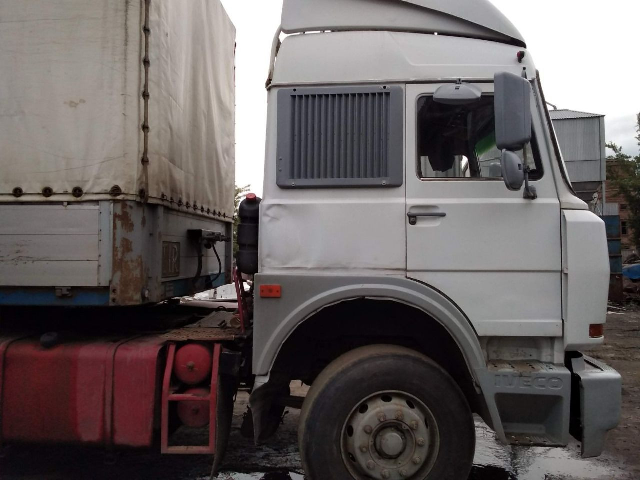 IVECO Turbostar 190.36 - 트랙터 유닛 : 사진 3 IVECO Turbostar 190.36 - 트랙터 유닛 : 사진 3