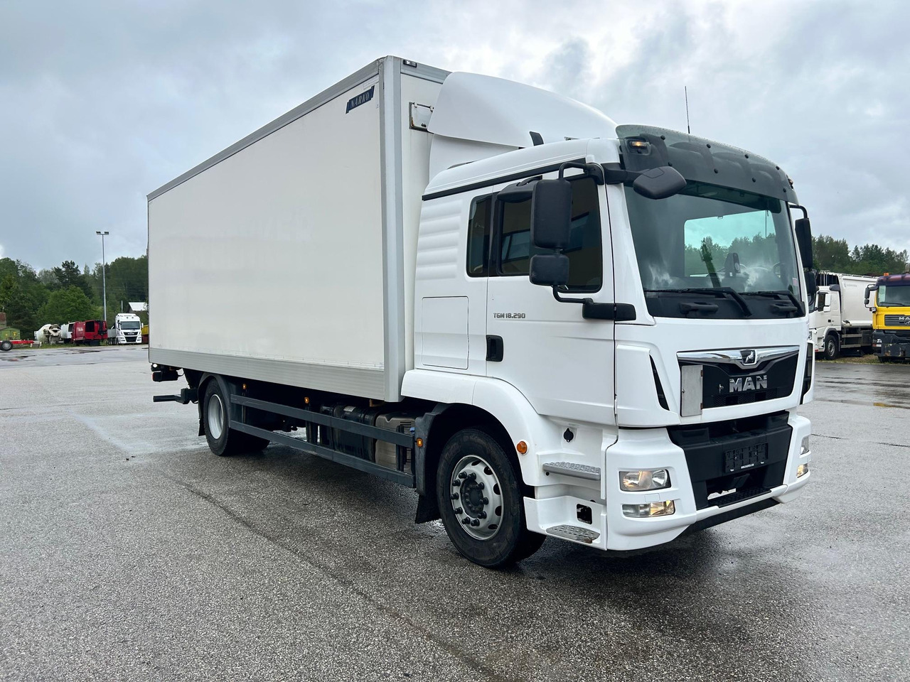 MAN TGM 18.290 - 박스 트럭 : 사진 1 MAN TGM 18.290 - 박스 트럭 : 사진 1