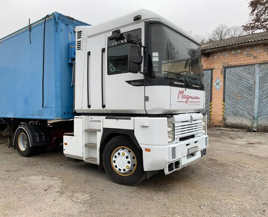 RENAULT Magnum 390 - 트랙터 유닛 : 사진 2 RENAULT Magnum 390 - 트랙터 유닛 : 사진 2