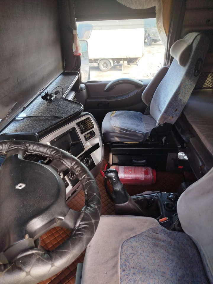 트랙터 유닛 RENAULT Magnum 440 ID1573S : 사진 11 트랙터 유닛 RENAULT Magnum 440 ID1573S : 사진 11