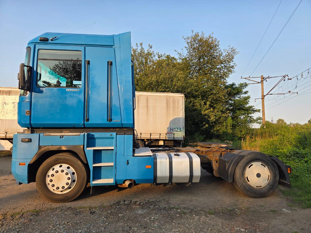 RENAULT Magnum 440 - 트랙터 유닛 : 사진 4 RENAULT Magnum 440 - 트랙터 유닛 : 사진 4