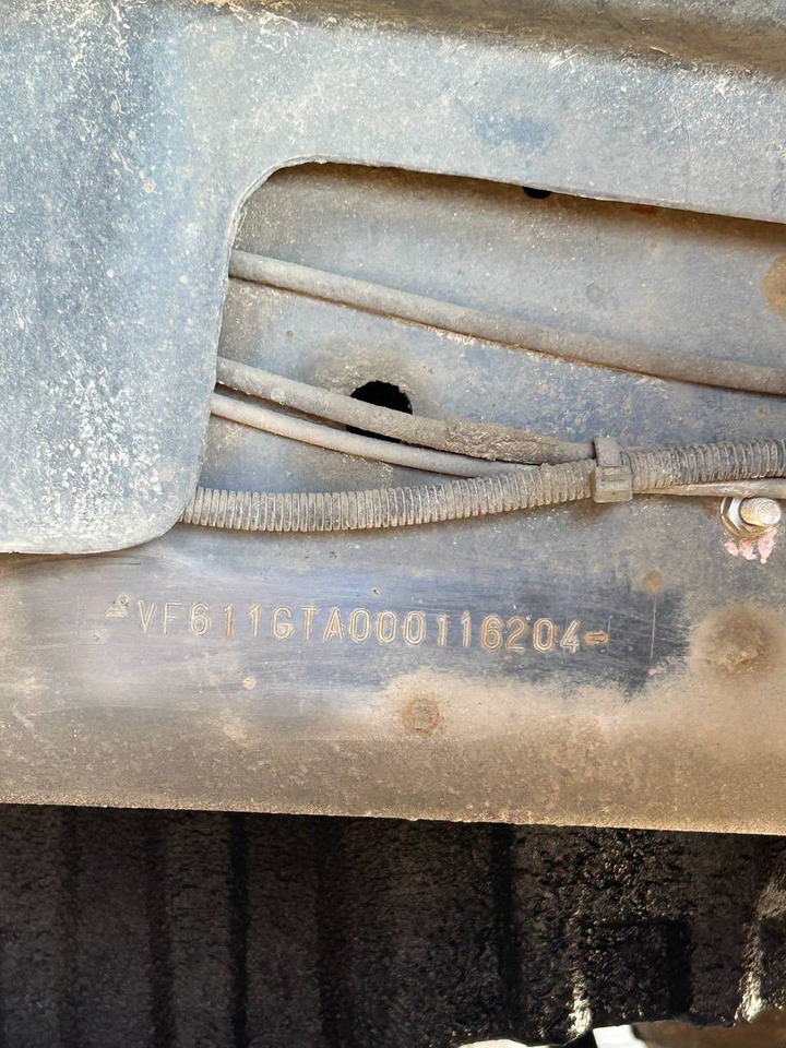 트랙터 유닛 RENAULT Magnum 440 : 사진 17 트랙터 유닛 RENAULT Magnum 440 : 사진 17