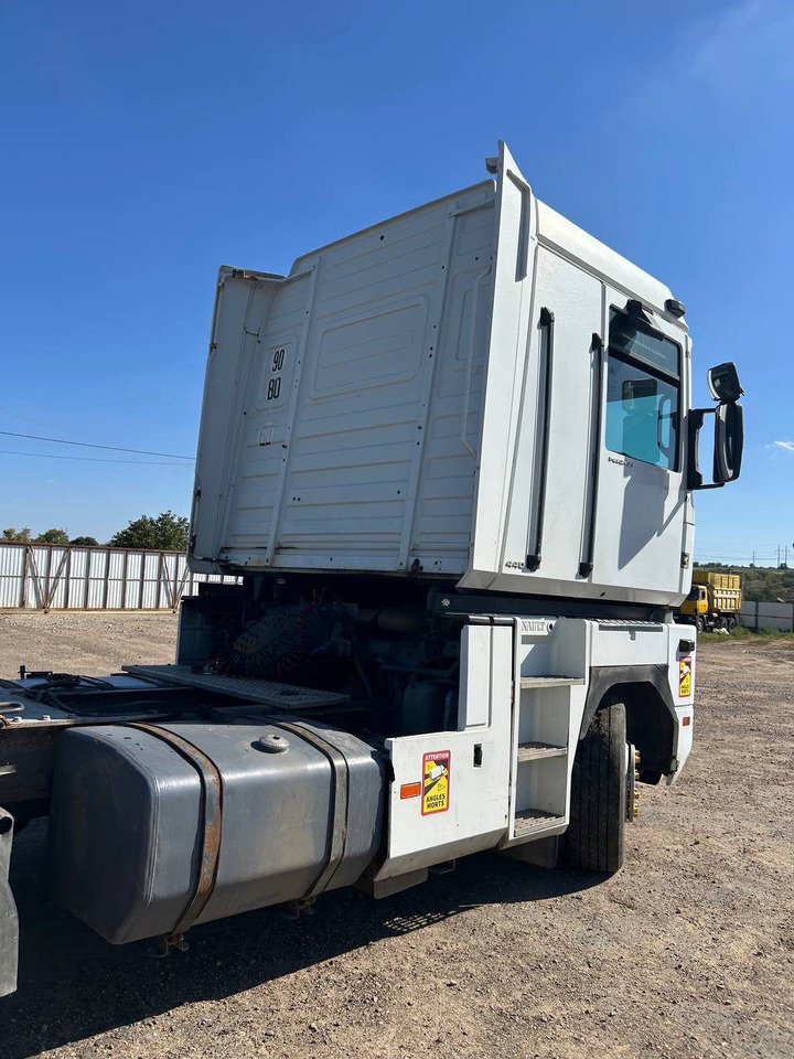 트랙터 유닛 RENAULT Magnum 440 : 사진 9 트랙터 유닛 RENAULT Magnum 440 : 사진 9