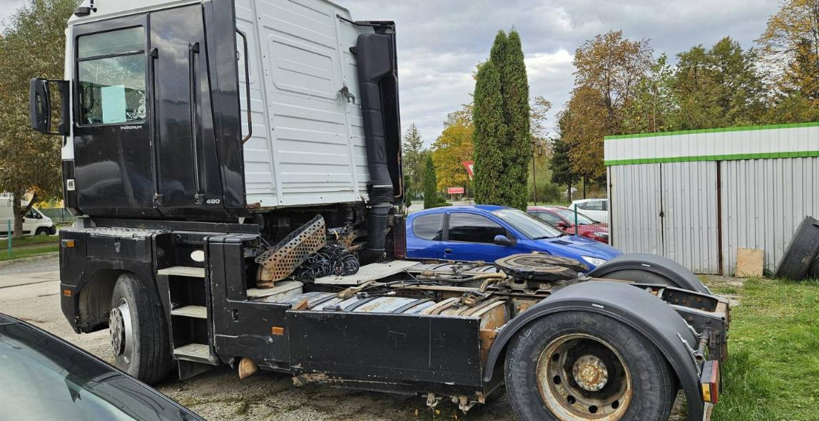 RENAULT Magnum 480 ID1672S - 트랙터 유닛 : 사진 4 RENAULT Magnum 480 ID1672S - 트랙터 유닛 : 사진 4