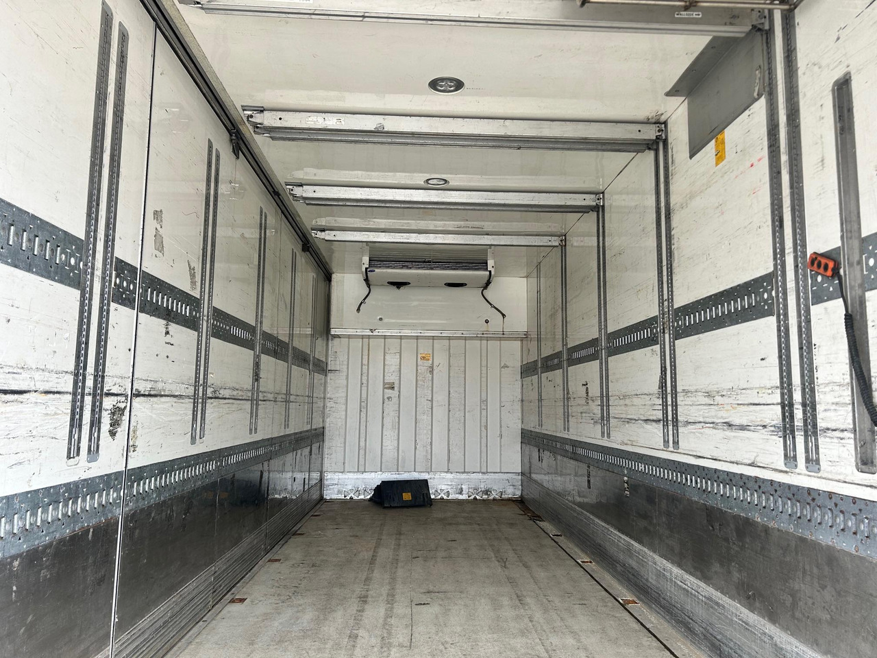 냉동탑차 SCANIA G490 : 사진 11 냉동탑차 SCANIA G490 : 사진 11