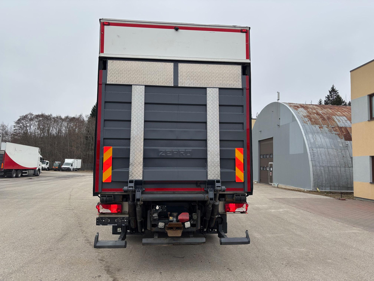 SCANIA P450 - 박스 트럭 : 사진 5 SCANIA P450 - 박스 트럭 : 사진 5